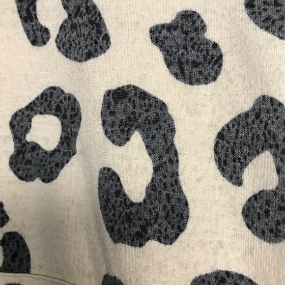 Hopely leopard print hoodie large - Picture 4 of 6